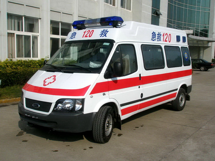 广州出租救护车联系电话